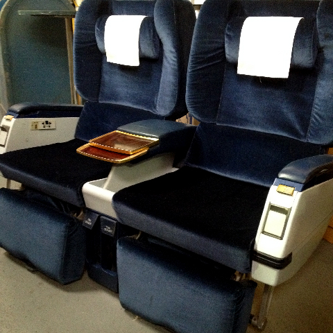 AIRLINE SEAT, Navy Velour